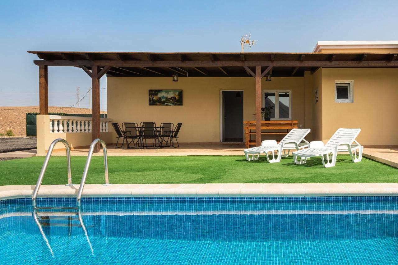 Villa Ralue Tuineje Exterior photo
