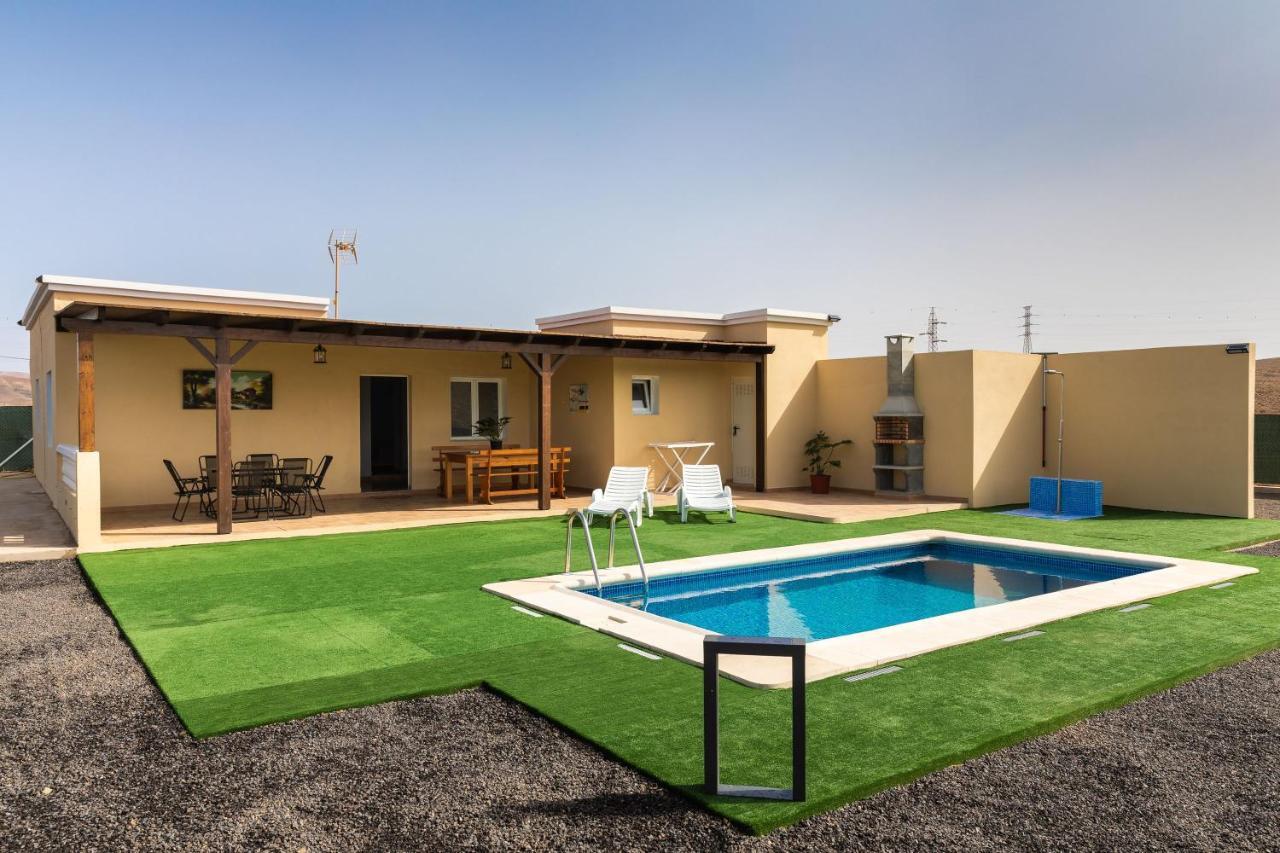 Villa Ralue Tuineje Exterior photo